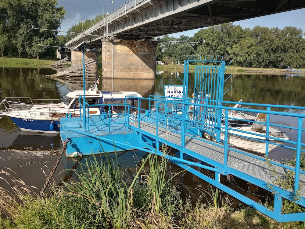 Molo pod mostem Josefa Straky